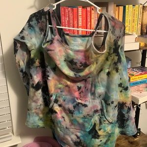 Torrid size 2 cold shoulder active shirt